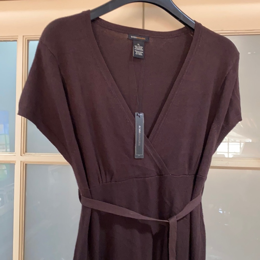 BCBG MAXAZRIA dress fine knit V neck dark brown